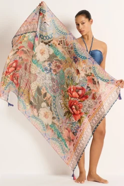 Farrah Sarong