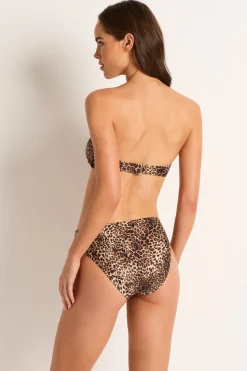 Romeo Mid Rise Ruched Pant